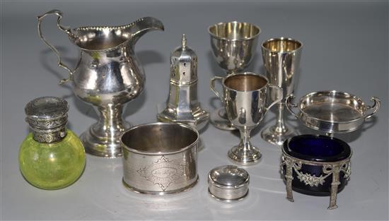 Mixed silverware